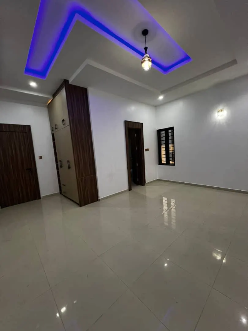 AB24 finished bedroom interior with ceiling coffers